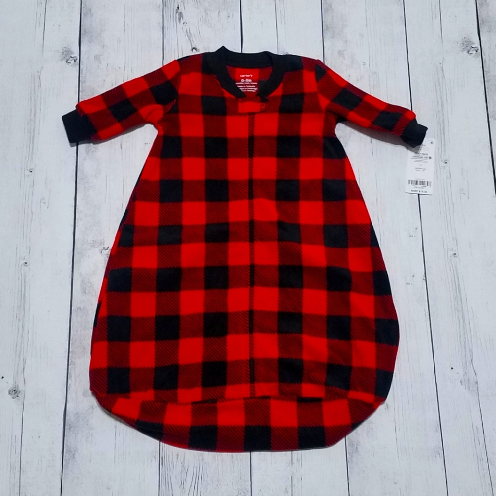 Carter's 0 to 3 month buffalo plaid zip up sleeper NWT